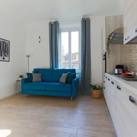 The Best Rent - Spacious Two Bedrooms Apartment Near Porta Romana-3